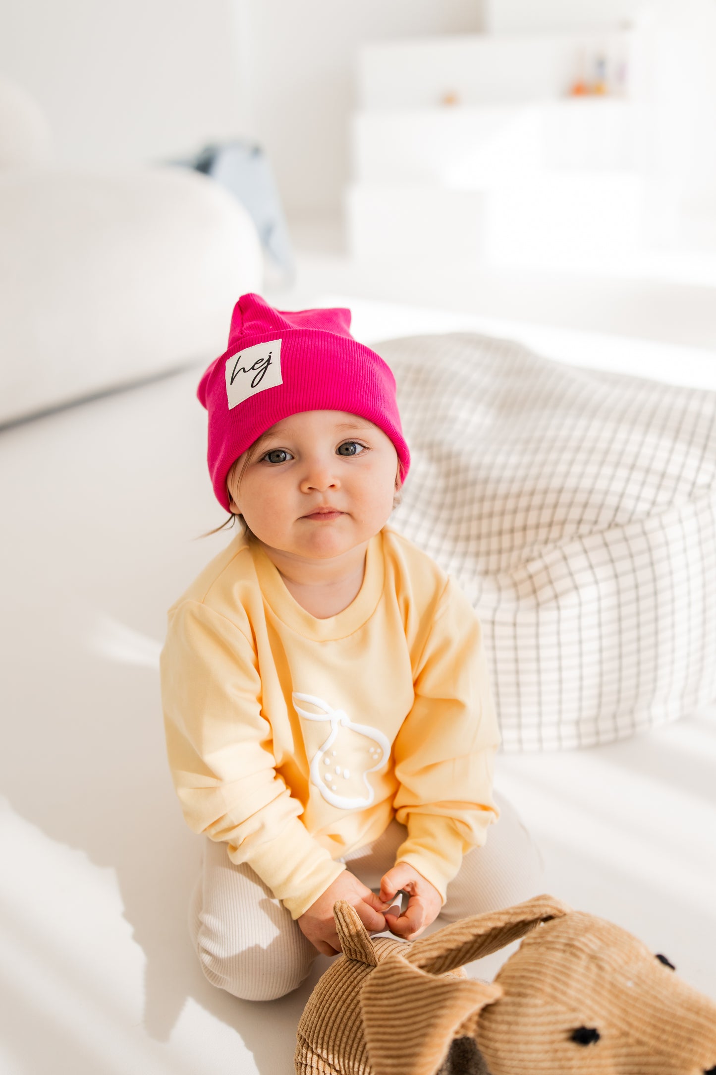 Frisch, frech, fruchtig – der Zitronen-Sweater für kleine Trendsetter