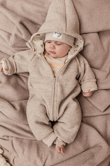 Wollwalkoverall Walkoverall in Beige mit verschiedenen Innenstoffen.