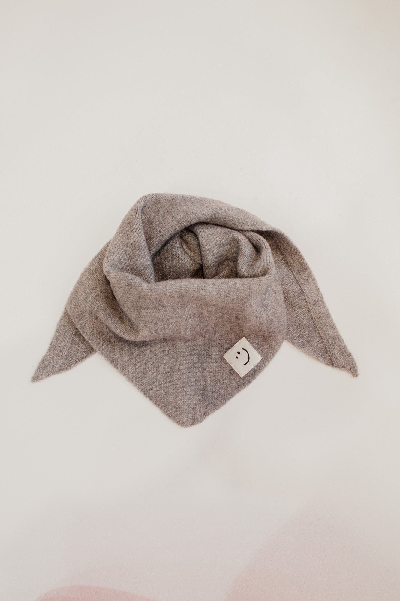 Dreieckstuch Grau aus 100 % Cashmere für kleine Trendsetter