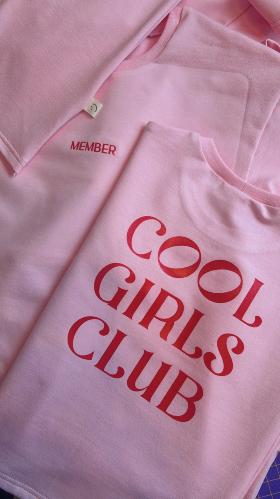 Member of the Cool Girls Club – das Statement-Shirt für coole Kids