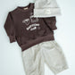 Outfit Set aus Sweater, Hose und Beanie | Annikora X Jessica Scholz