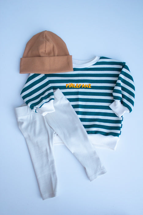 Grün gestreifter Sweater – Schlicht, Modern und Gemütlich