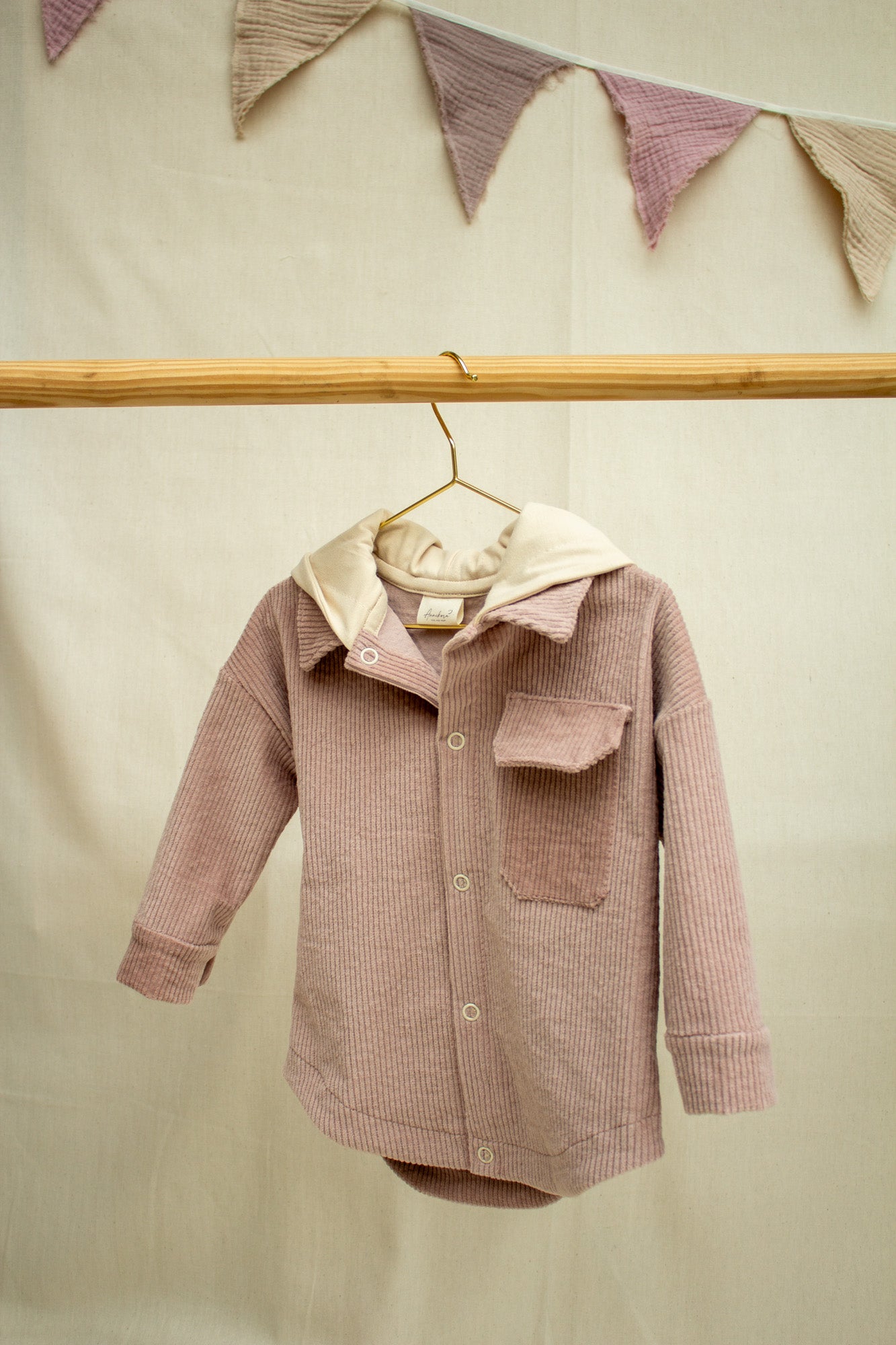 Stylische Cordjacke in verschiedenen Farben
